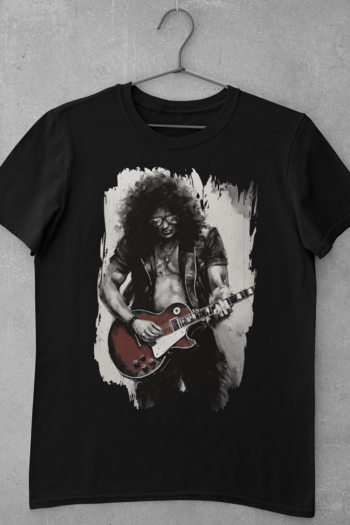 Slash - Guns and Roses t shirt featuring an ink sketch of Slash